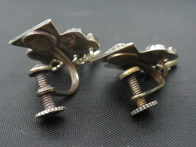 Antique Sterling Silver Screw Back Earrings – Cydney's Antiques