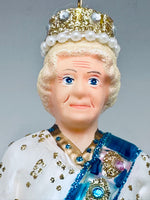 Queen Elizabeth ll Glass Standing Ornament
